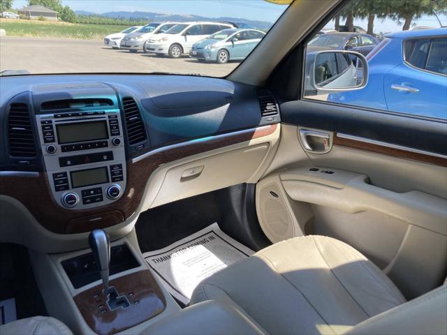 used 2009 Hyundai Santa Fe car, priced at $6,599