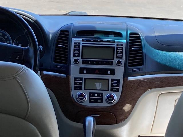 used 2009 Hyundai Santa Fe car, priced at $6,599