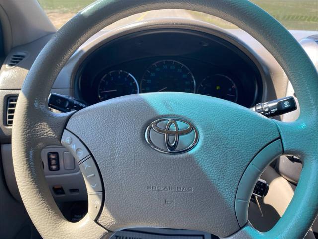 used 2006 Toyota Sienna car, priced at $8,999