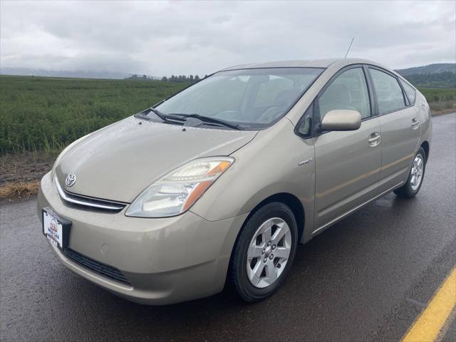 used 2006 Toyota Prius car, priced at $3,999