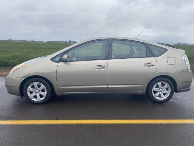 used 2006 Toyota Prius car, priced at $3,999