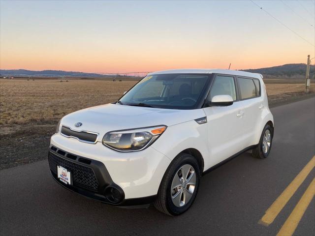 used 2015 Kia Soul car, priced at $6,999