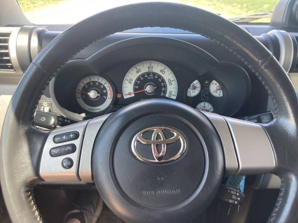 used 2008 Toyota FJ Cruiser car, priced at $14,999