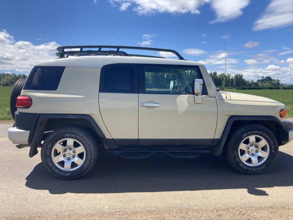 used 2008 Toyota FJ Cruiser car, priced at $14,999