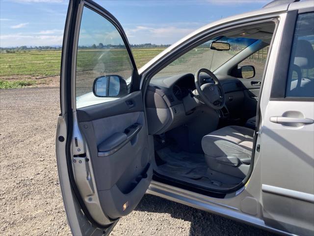 used 2006 Toyota Sienna car, priced at $7,999