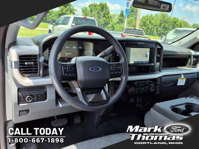 new 2025 Ford F-250 car, priced at $58,572