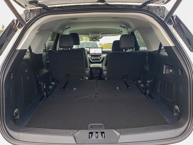 new 2026 Ford Explorer car, priced at $50,015