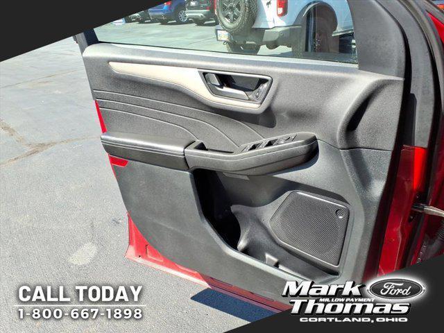 used 2022 Ford Escape car, priced at $22,550