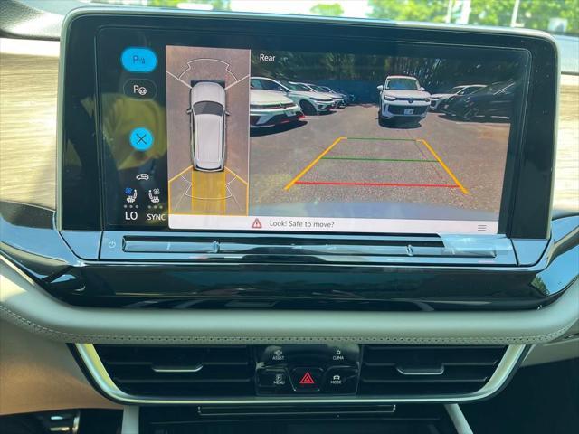 new 2025 Volkswagen Atlas car, priced at $50,810
