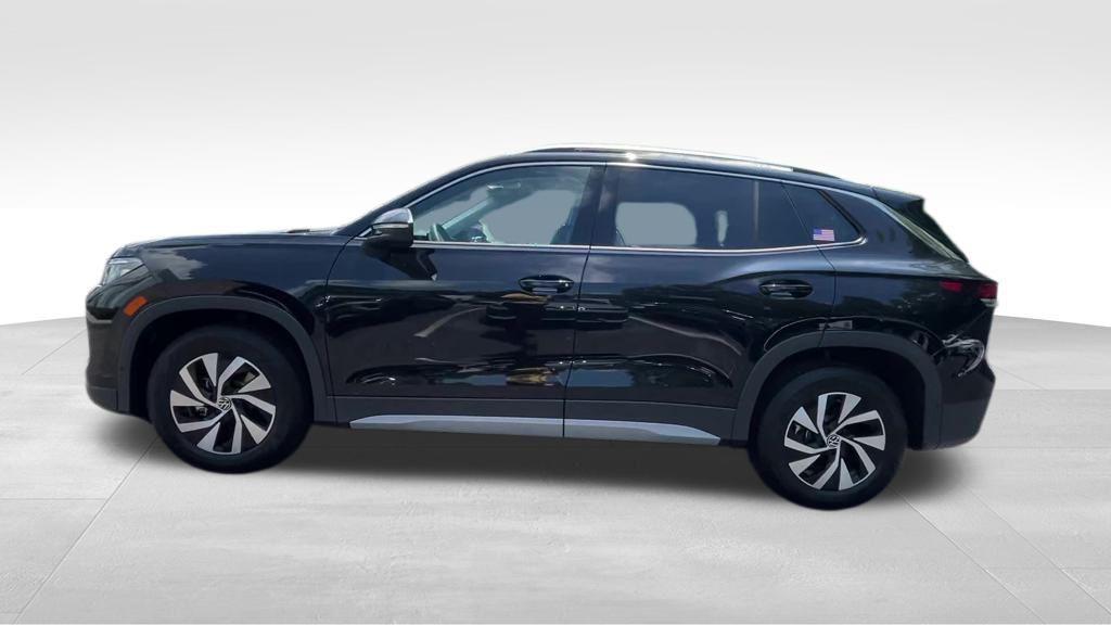 new 2025 Volkswagen Tiguan car, priced at $29,470