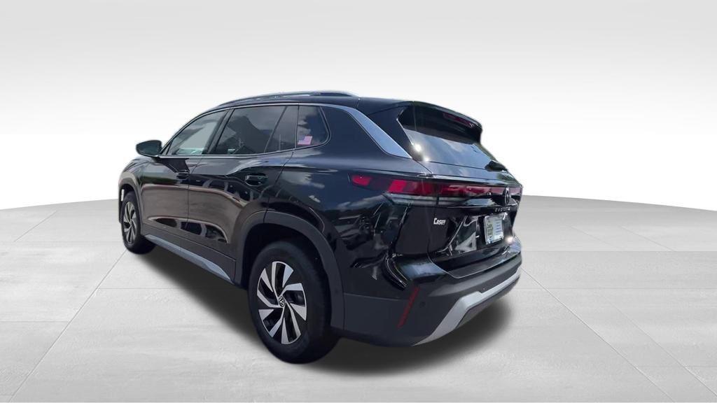 new 2025 Volkswagen Tiguan car, priced at $29,470