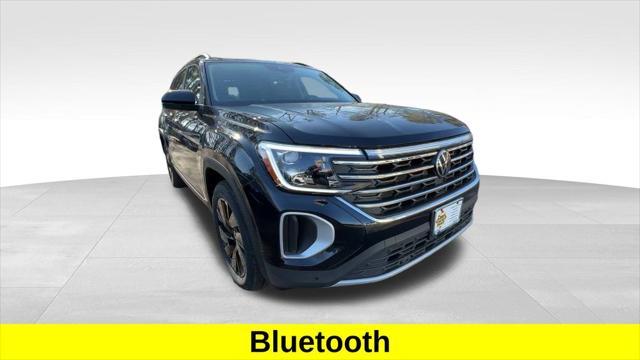 new 2025 Volkswagen Atlas car, priced at $45,810
