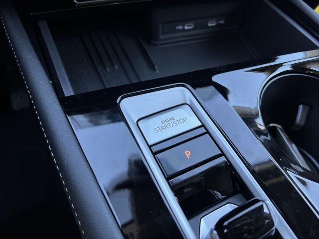 new 2025 Volkswagen Atlas car, priced at $45,810