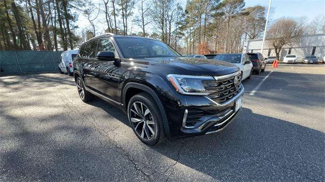 new 2025 Volkswagen Atlas car, priced at $51,027