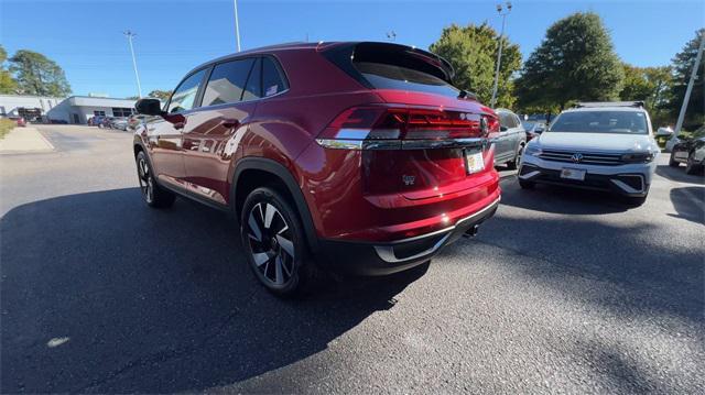 new 2024 Volkswagen Atlas Cross Sport car, priced at $39,900