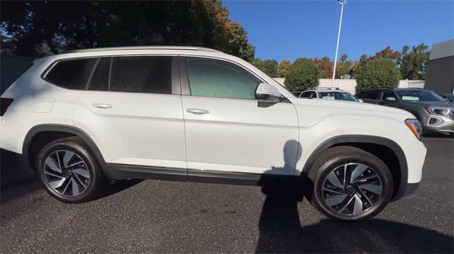 new 2024 Volkswagen Atlas car, priced at $45,347