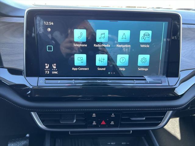 new 2025 Volkswagen Atlas car, priced at $44,437