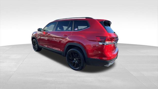 new 2025 Volkswagen Atlas car, priced at $44,437