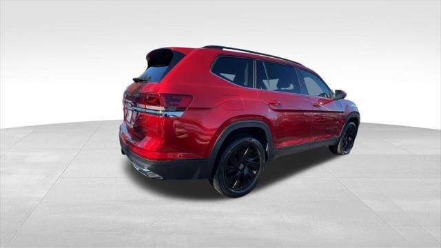 new 2025 Volkswagen Atlas car, priced at $44,437