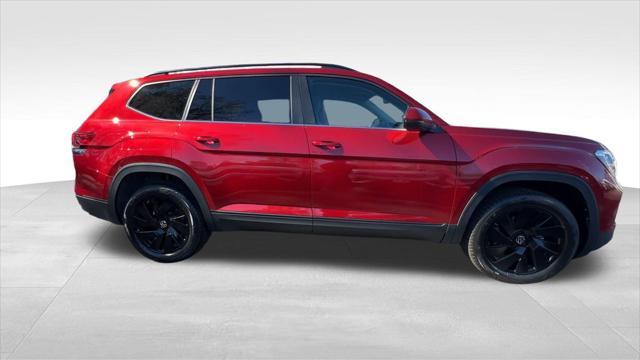 new 2025 Volkswagen Atlas car, priced at $44,437