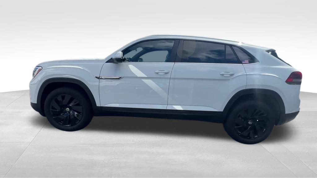 new 2025 Volkswagen Atlas Cross Sport car, priced at $40,449
