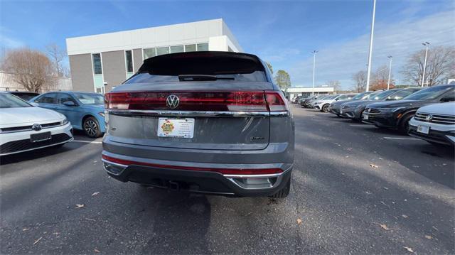 new 2025 Volkswagen Atlas Cross Sport car, priced at $46,822