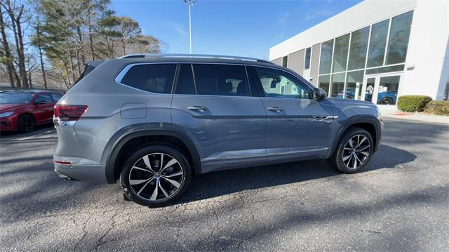 new 2025 Volkswagen Atlas car, priced at $51,637