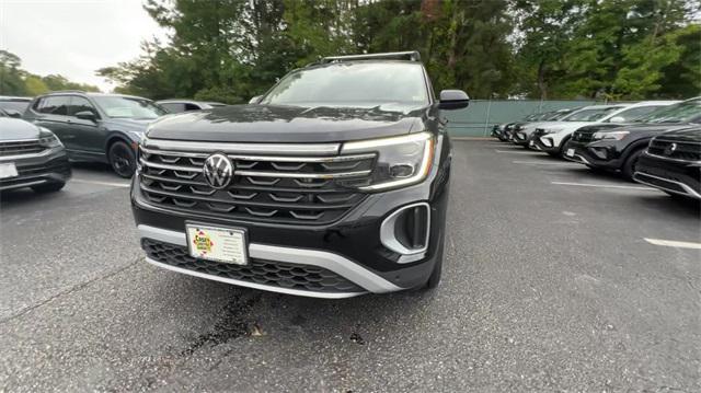 new 2024 Volkswagen Atlas car, priced at $45,323