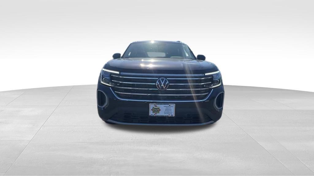 new 2026 Volkswagen Atlas car, priced at $42,429