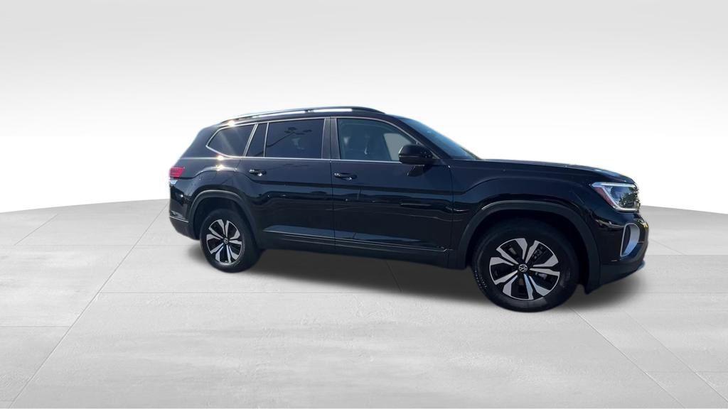 new 2026 Volkswagen Atlas car, priced at $42,429