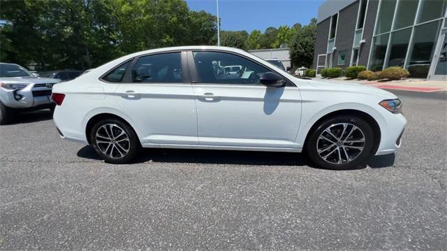 new 2024 Volkswagen Jetta car, priced at $23,303