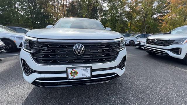 new 2025 Volkswagen Atlas car, priced at $52,735