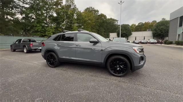 new 2024 Volkswagen Atlas Cross Sport car, priced at $41,488