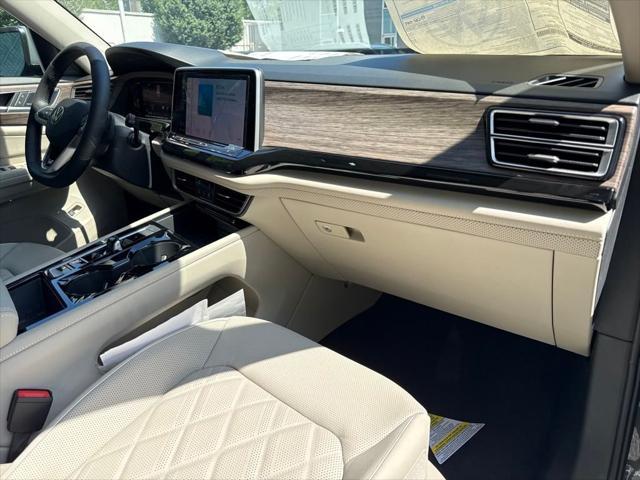new 2025 Volkswagen Atlas car, priced at $50,810