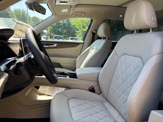 new 2025 Volkswagen Atlas car, priced at $50,810