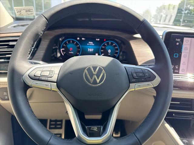 new 2025 Volkswagen Atlas car, priced at $50,810