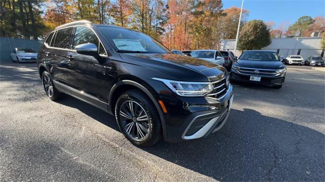 new 2024 Volkswagen Tiguan car, priced at $31,254