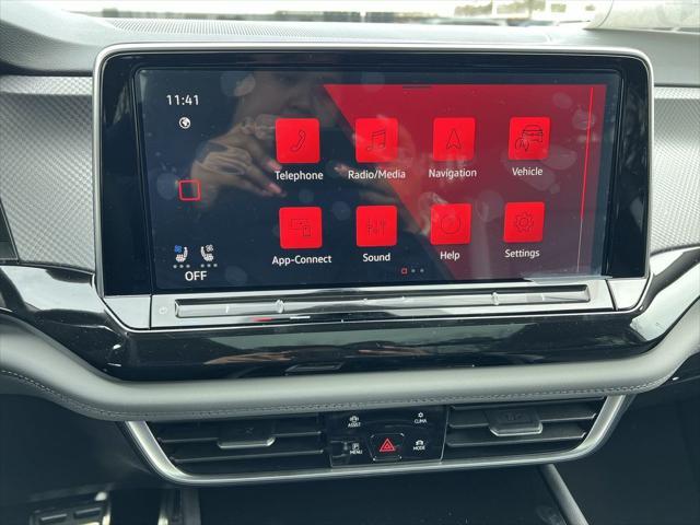 new 2025 Volkswagen Atlas car, priced at $46,539