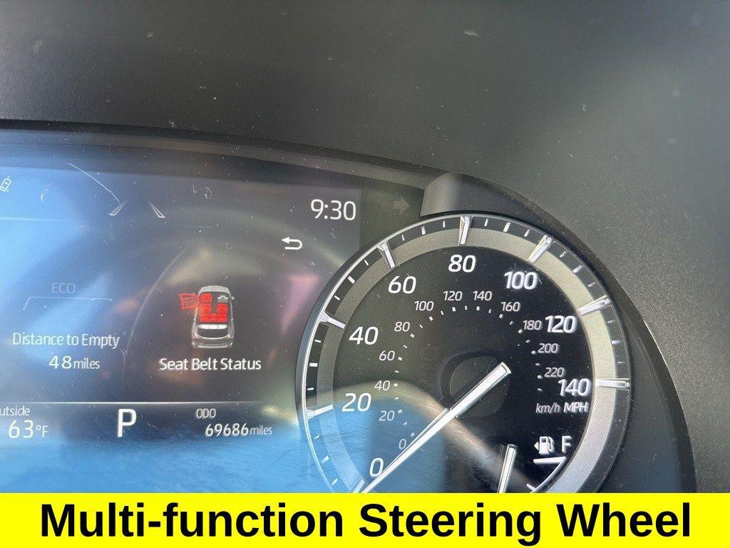 used 2021 Toyota Highlander car, priced at $36,159