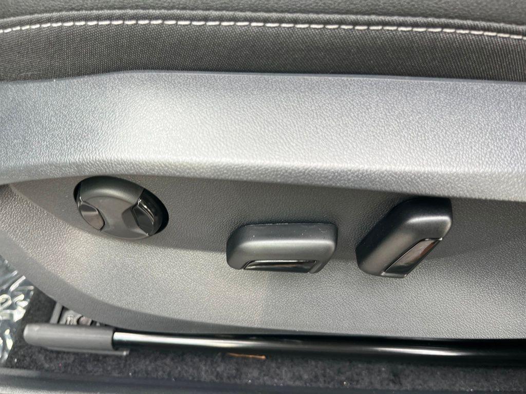new 2025 Volkswagen Taos car, priced at $31,741