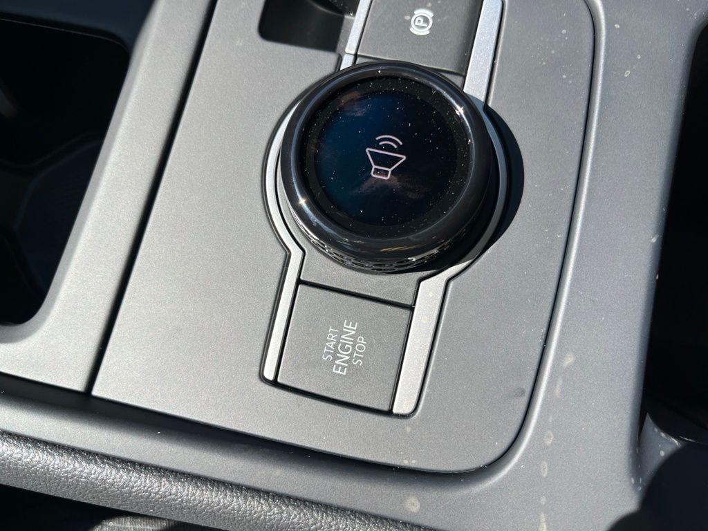 new 2025 Volkswagen Tiguan car, priced at $30,210