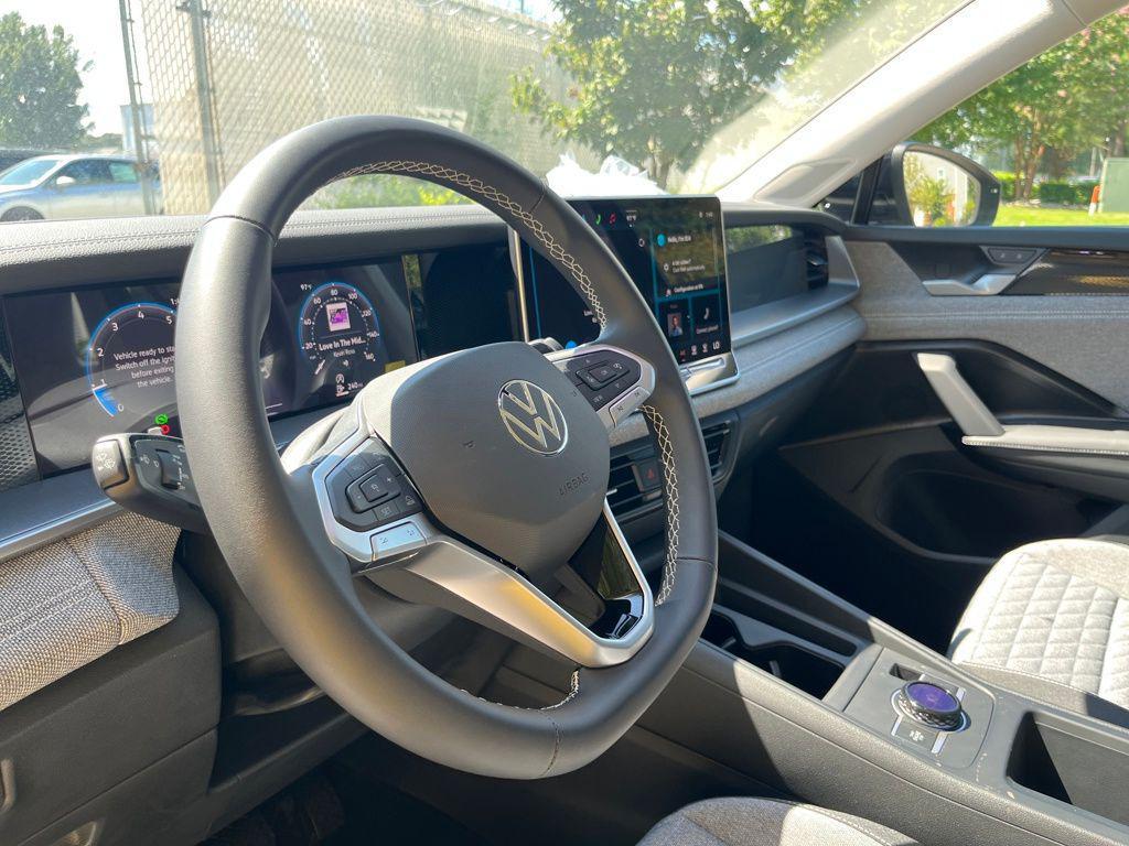 new 2025 Volkswagen Tiguan car, priced at $30,210