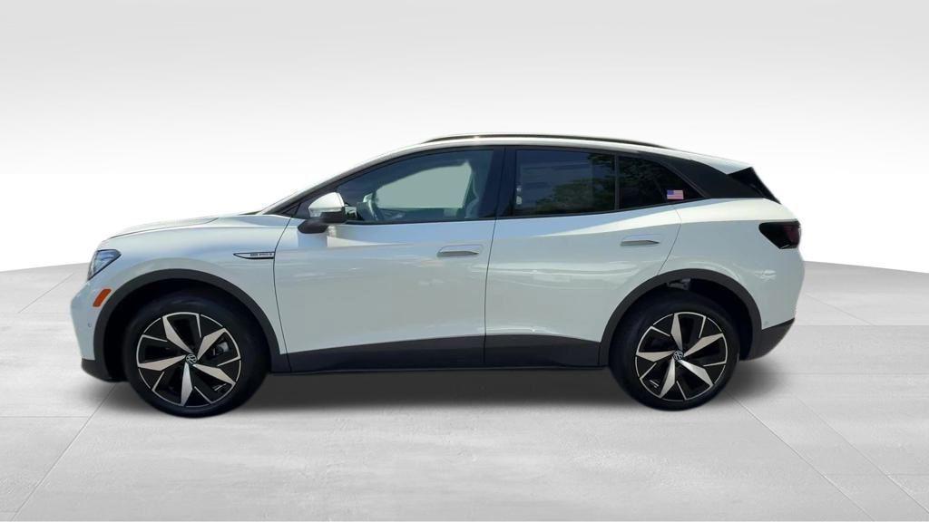 new 2025 Volkswagen ID.4 car, priced at $46,283