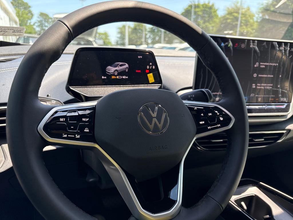 new 2025 Volkswagen ID.4 car, priced at $46,283