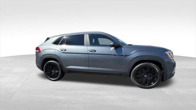 new 2025 Volkswagen Atlas Cross Sport car, priced at $44,731