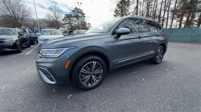 new 2024 Volkswagen Tiguan car, priced at $33,581