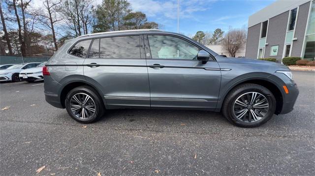 new 2024 Volkswagen Tiguan car, priced at $33,581