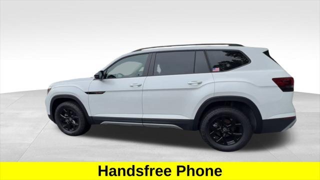 new 2024 Volkswagen Atlas car, priced at $47,853