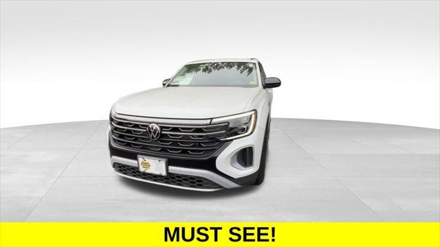new 2024 Volkswagen Atlas car, priced at $47,853