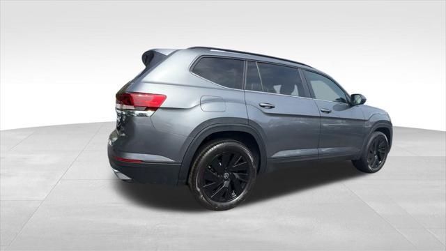 new 2025 Volkswagen Atlas car, priced at $44,353